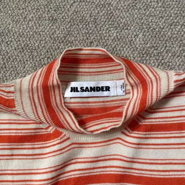 [ 34 ] JIL SANDER 캐시미어 슬리브리스 니트