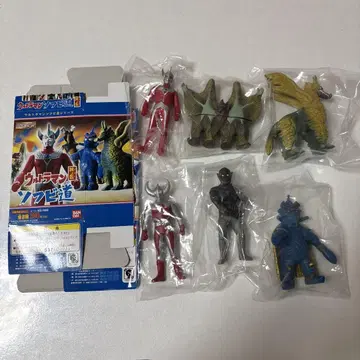 [ 새상품급 ] 울트라맨 소프트 비닐 도 그 다섯 HG 시리즈 피규어