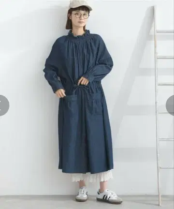 lupilien 루필리안 데님 프릴 칼라 원피스