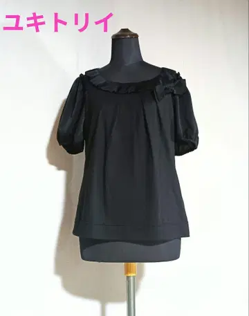 유키토리이 리본 브로치 포함 워셔블 퍼프 슬리브 상의 이소재 블랙