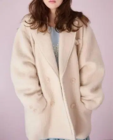 피치 존 더블 샤기 숏코트