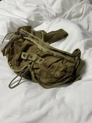 c.p.company 숄더백