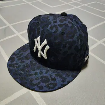 뉴욕 양키스 59FIFTY 캡