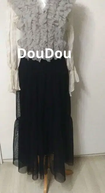 택 포함 새상품 DouDou 티어드 플레어 스커트 정가 16500엔