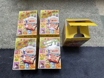 THE MONSTERS Wacky Mart 미개봉 및 개봉 러브브 피규어