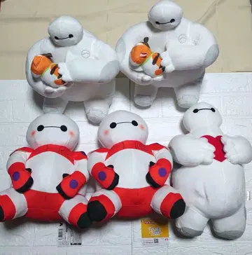 베이맥스 코텟토 펫탄 하트를 꼬옥 안은 봉제 인형 모찌 페어 봉제 인형