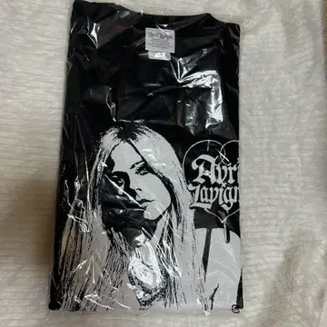 Bite Me Avril Lavigne 티셔츠 (Black)
