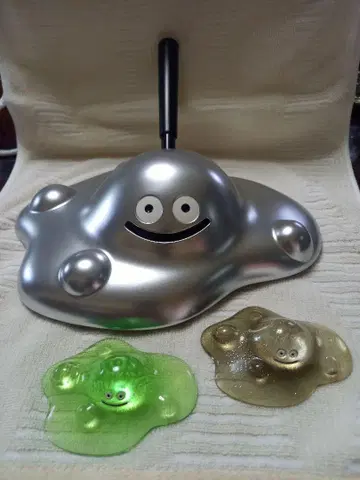 드래곤 퀘스트 크리스탈 몬스터즈 갤러리. 하구레 메탈 코로코로 세트