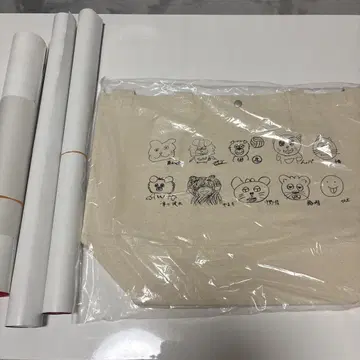 울프독스 나고야 토트백 포스터
