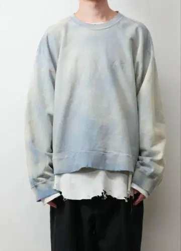 안셀름 ANCELLM UNEVENNESS SWEAT SHIRT SAX