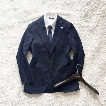 [ 새상품급 ] LARDINI 신규 로고 네이비 울 자켓 부토니에르 44