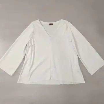 DES PRES 데프레스 티셔츠 화이트