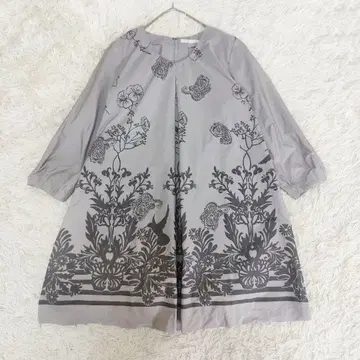 보태니컬 무늬 올 패턴 꽃무늬 새 모노톤 무릎 기장 원피스