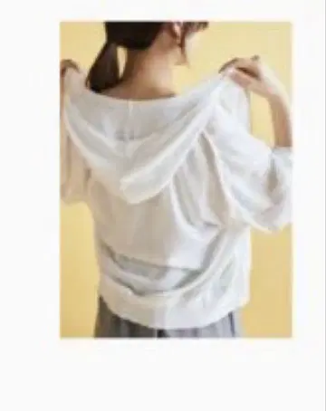 택 포함 새상품 루니 시어 후드티 화이트