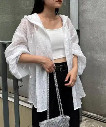 새상품 차오패닉 티피 후드 시어 셔츠