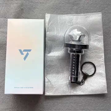 SEVENTEEN Official Light Stick Keyring