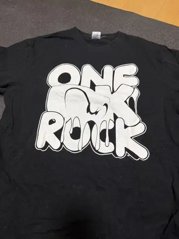 ONE OK ROCK T셔츠 XL