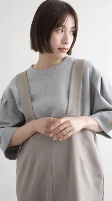 MAMU 반팔 퍼프 상의 그레이