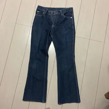 다크 블루 플레어 팬츠 하트 포켓