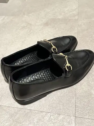 블랙 로퍼 골드 금장 장식 26.5cm