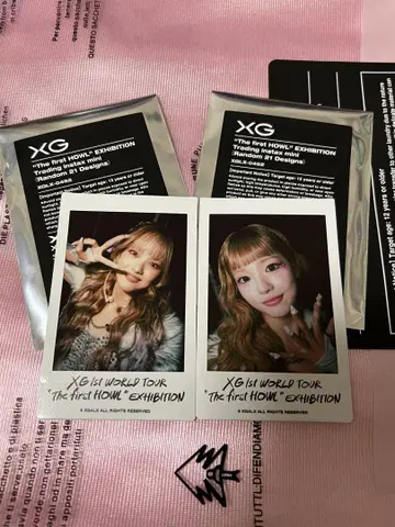The first HOWL EXHIBITION 주리아 JURIA 2장