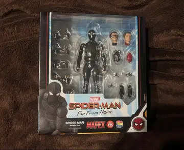 MAFEX 스파이더맨 스텔스 수트 Ver.