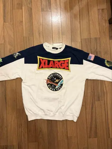 XLARGE 맨투맨 L 사이즈