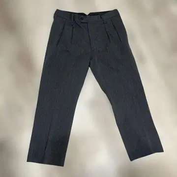 MARGARET HOWELL 2턱 테이퍼드 트라우저