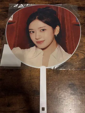 IVE 유진 부채 THE PROM QUEENS