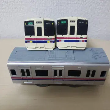 게이오선 9000계 프라레일