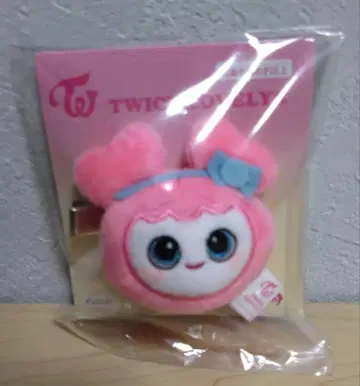 TWICE x 산리오 봉제 인형 헤어핀 모모