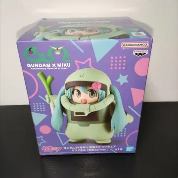 GUNDAM x MIKU 자쿠 Ver. 피규어