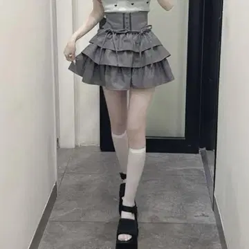 honey mew 티어드 프릴 스커트 그레이 미셸 마카롱 슬림 레그