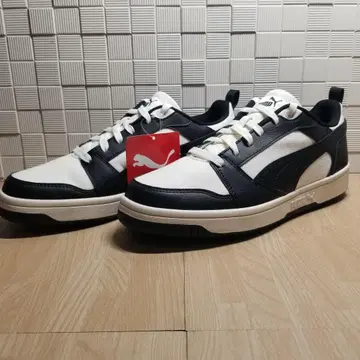 [ 새상품 배송비 포함 ] 푸마 PUMA 리바운드 V6 로우 CV