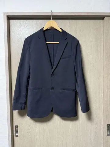 유니클로 감동 자켓 네이비 남성용 S 사이즈