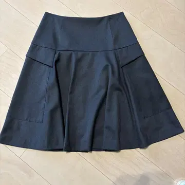 FOXEY 스커트