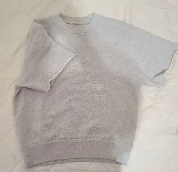 새상품! 택 포함 Cut Off Sleeve 스웨트 셔츠