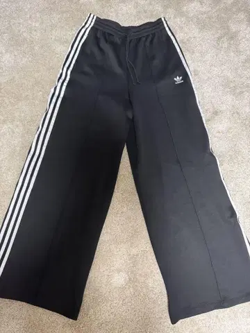 adidas 와이드 트랙 팬츠