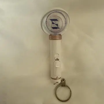 INI 미니 응원봉 키링