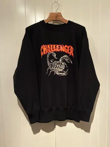 CHALLENGER SCORPION C/N SWEAT