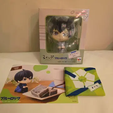 블루 록 룩업 이사기 요이치 특전 미니 방석 럭셔리 세트 엽서