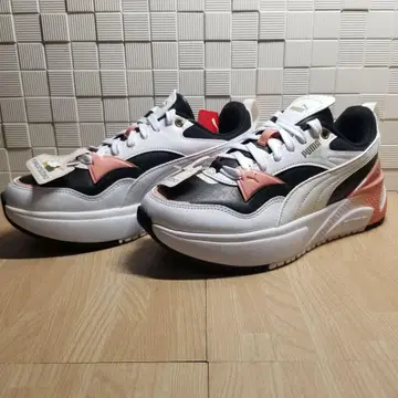 [ 새상품 배송비 포함 ] 푸마 PUMA R78 디스럽트