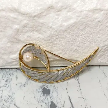 펄 진주 골드 실버 반짝이는 모티브 브로치 스우시