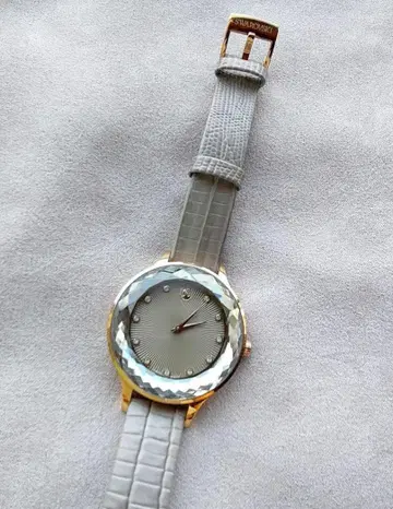 SWAROVSKI 스와로브스키 OCTEA NOVA 손목시계