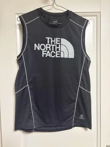새상품 THE NORTH FACE FLIGHT SERIES 탱크탑