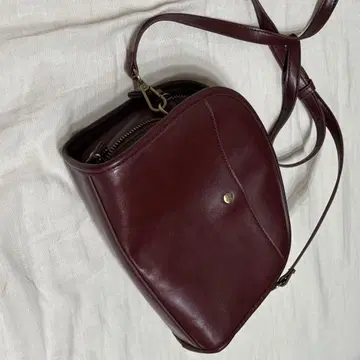 studio clip 버건디 더블 지퍼 숄더백