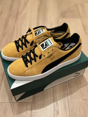 [ 새상품 ] PUMA Clyde 골드 28.0cm(30)