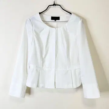 UNTITLED 노카라 자켓 화이트
