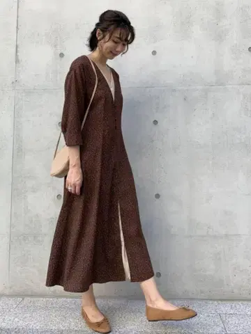 DOUX ARCHIVES 미니 꽃무늬 원피스