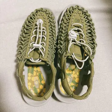 KEEN 유니크 미모사 24cm